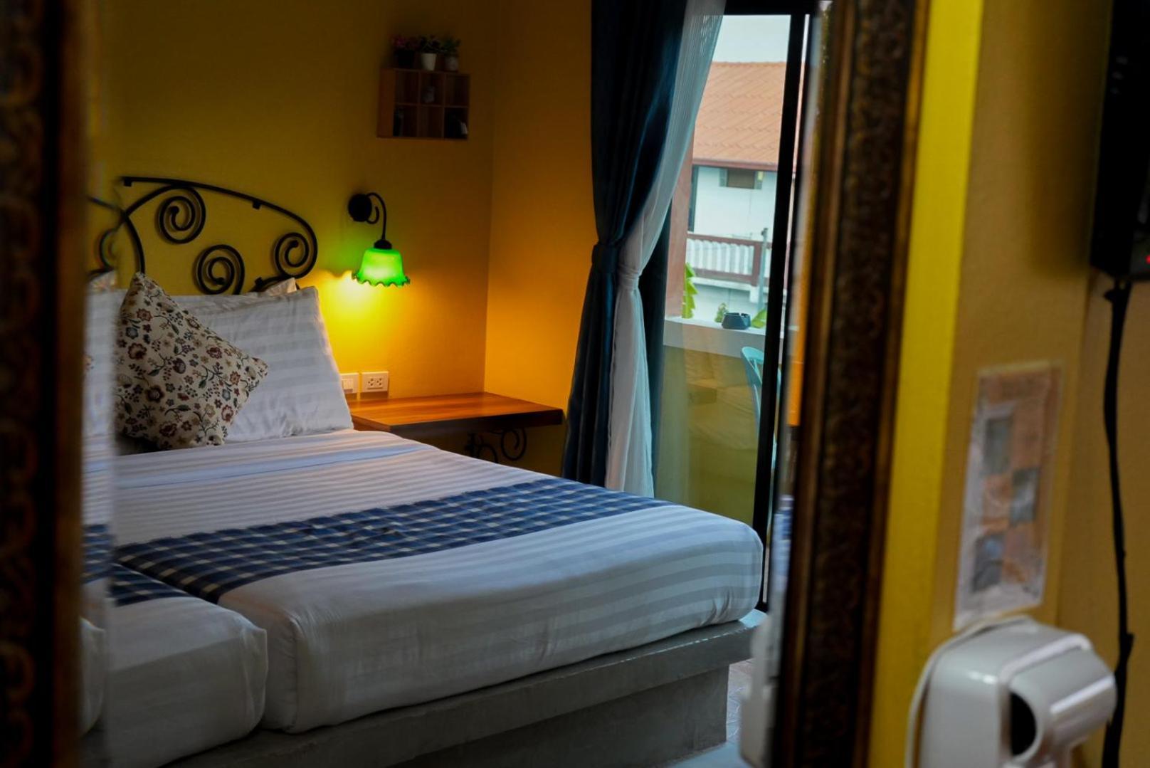 The Castello Resort Ko Lan Pokoj fotografie